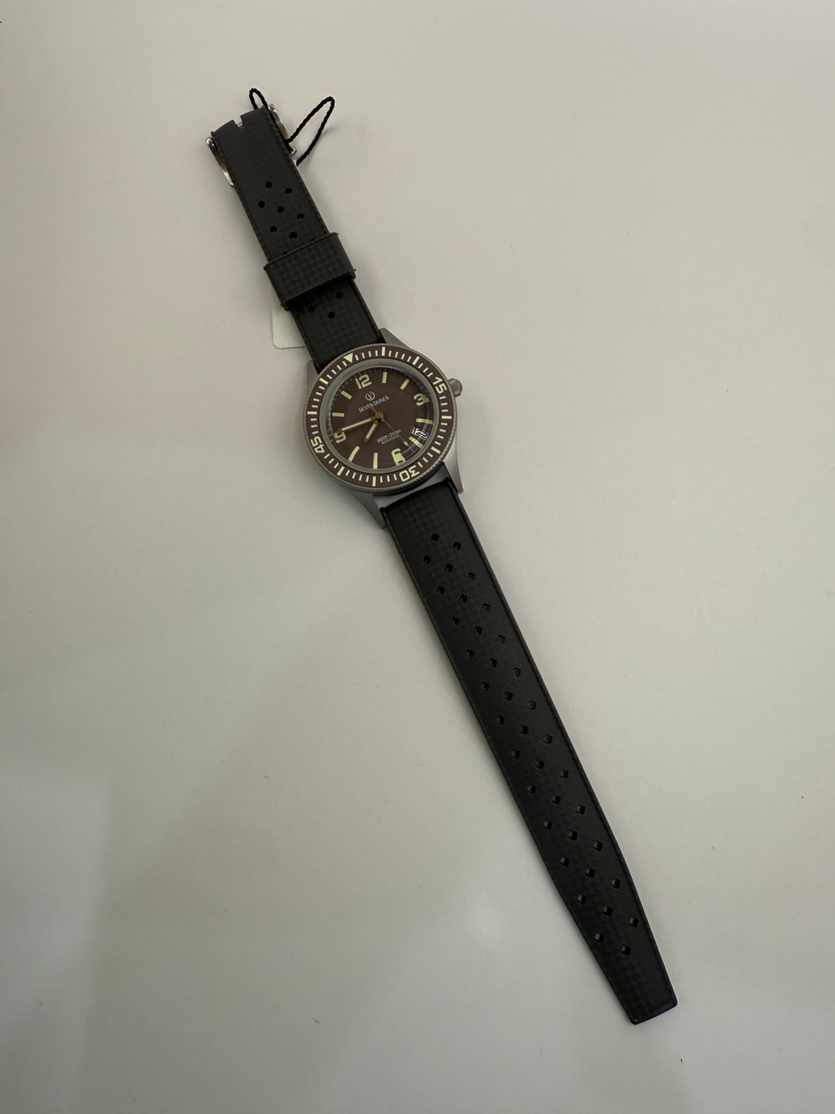 seven dunes auto watch