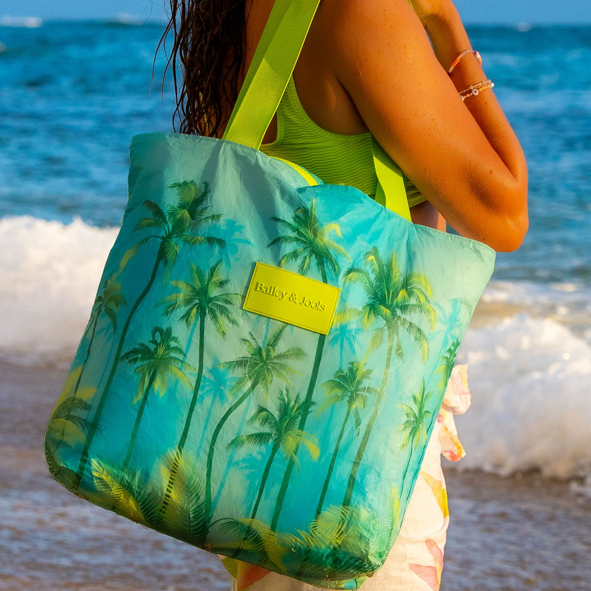 Daytripper Tote Bag - Palm Haven