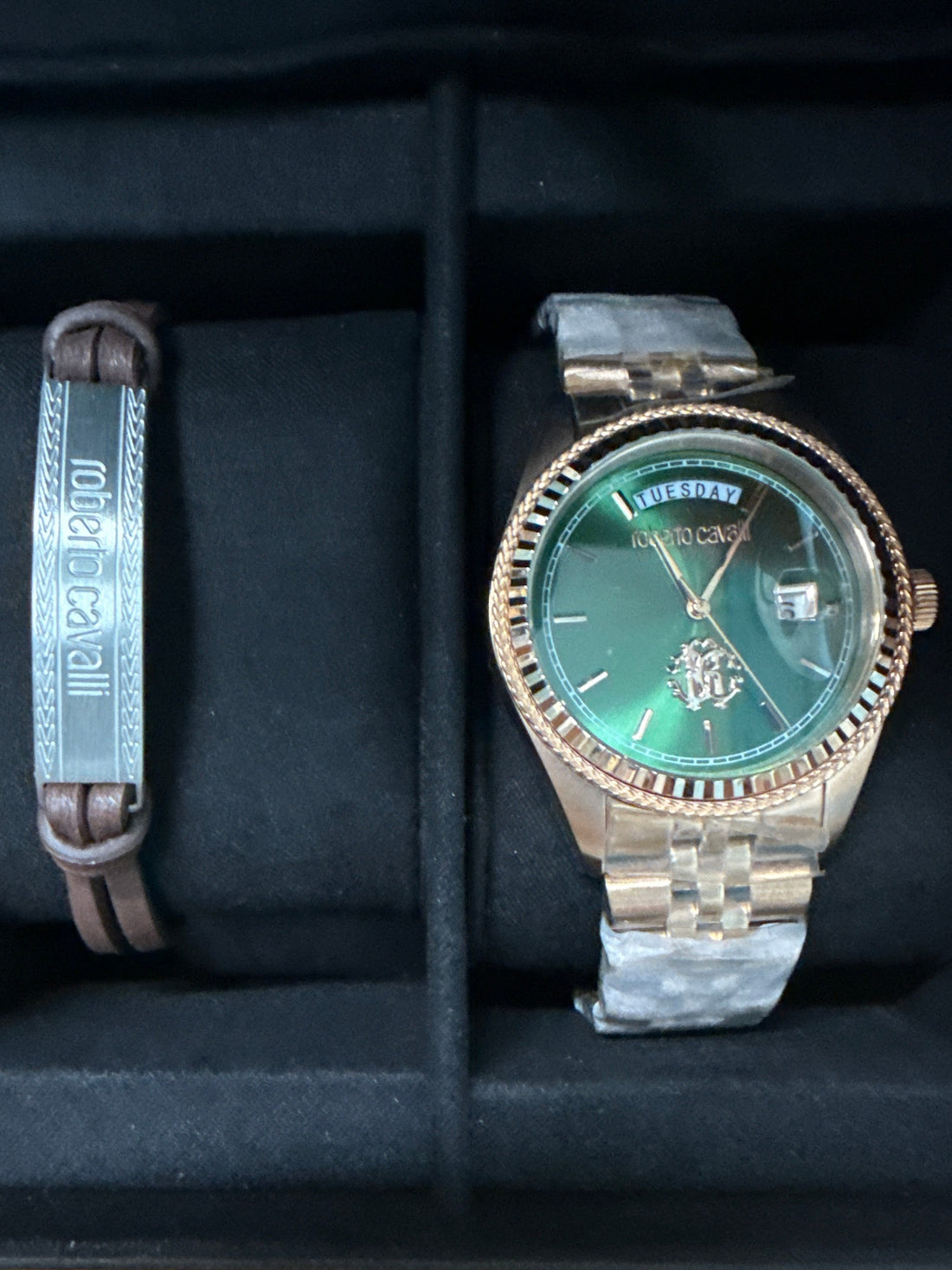 Roberto Cavalli set day date