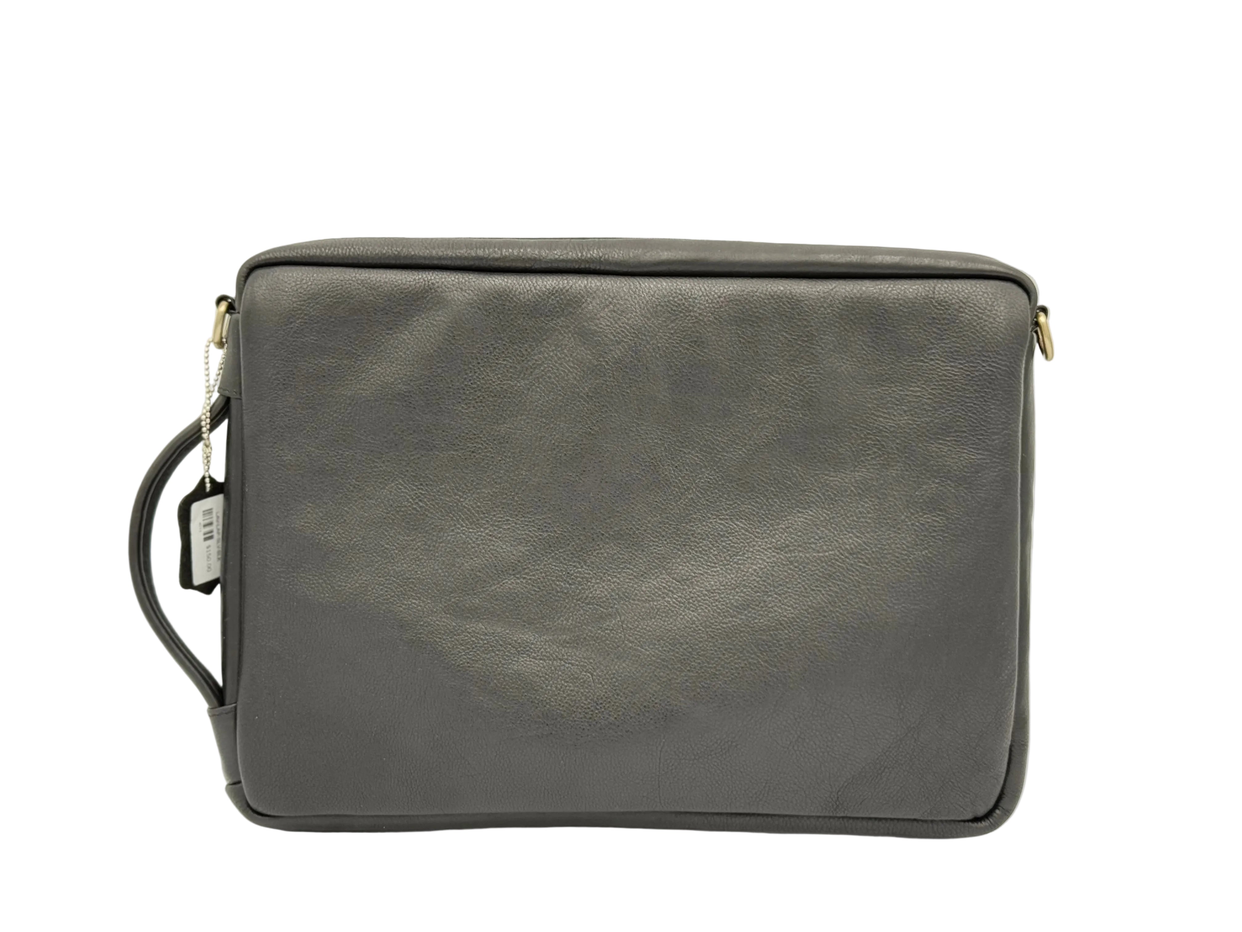 LAVERI LAPTOP SLEEVE - BLACK