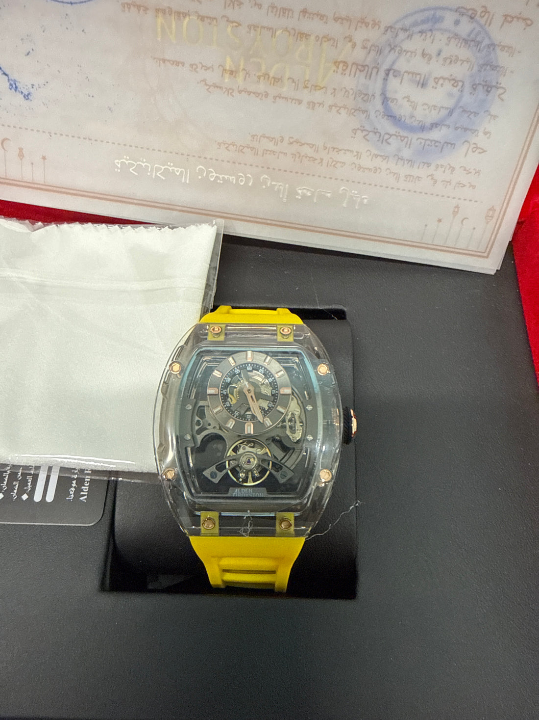 Alden Royston skeleton clear yellow