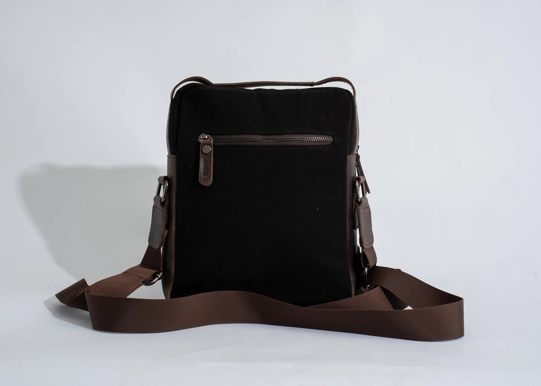JOOBRAN MULTI-POCKET SHOULDER BAG - BLACK