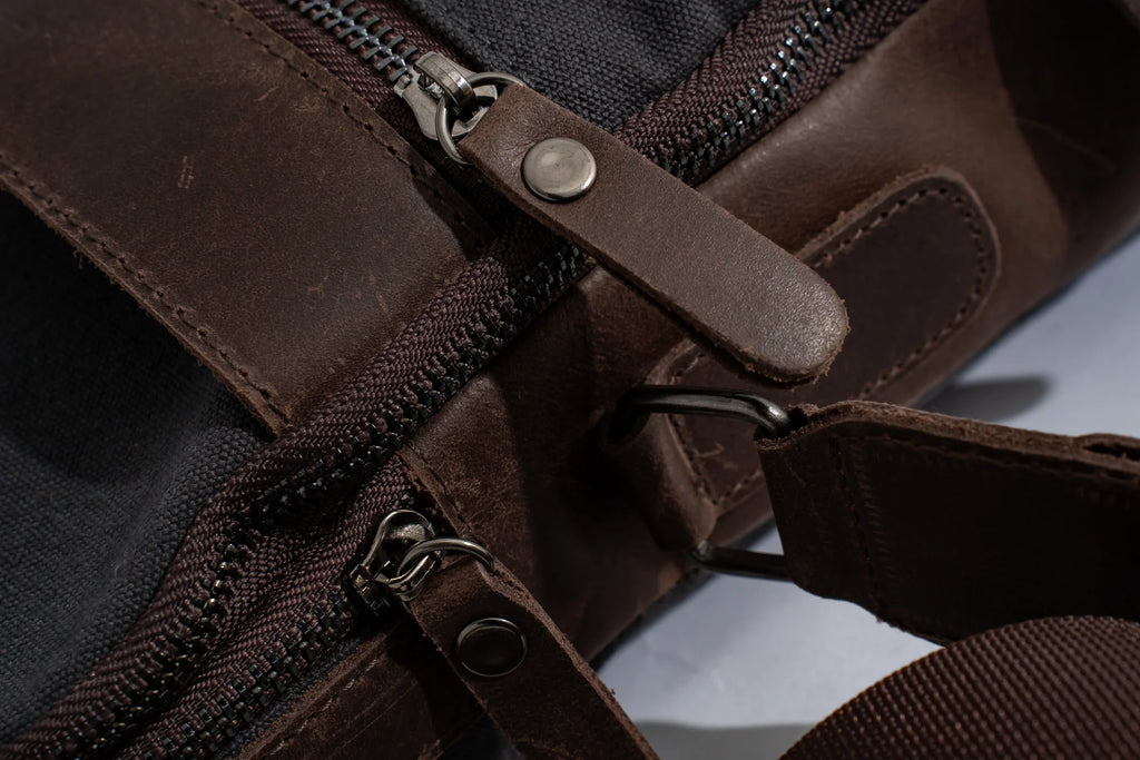 JOOBRAN MULTI-POCKET SHOULDER BAG - DARK GRAY