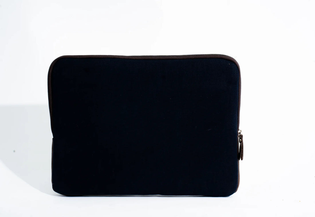 JOOBRAN LAPTOP SLEEVE - NAVY BLUE