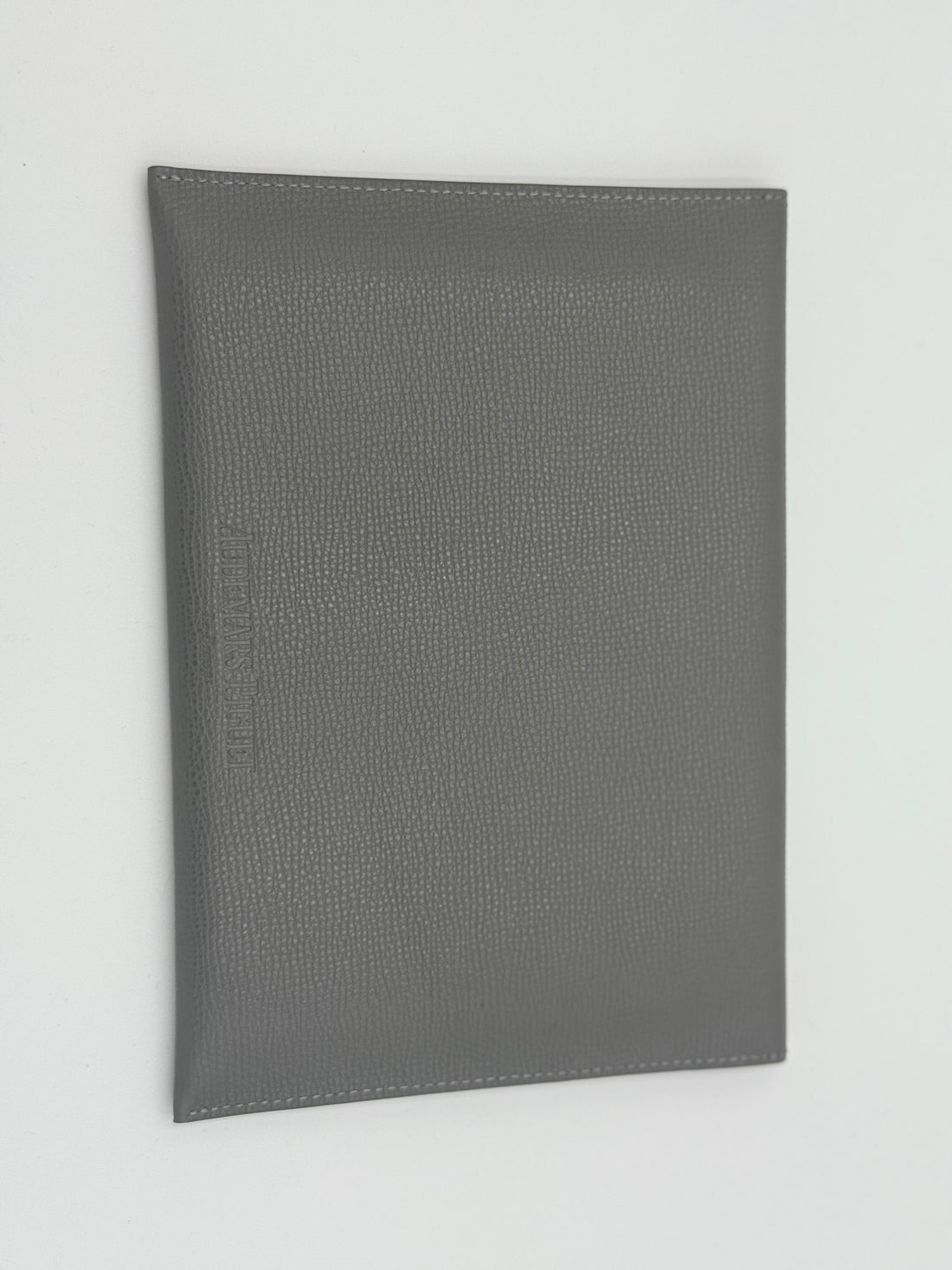 AUDEMARS PIGUET GREY LEATHER POUCH SET