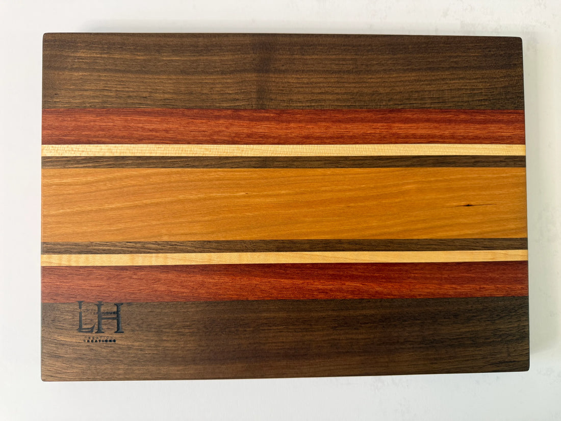 Small Lumber House Chopping Board