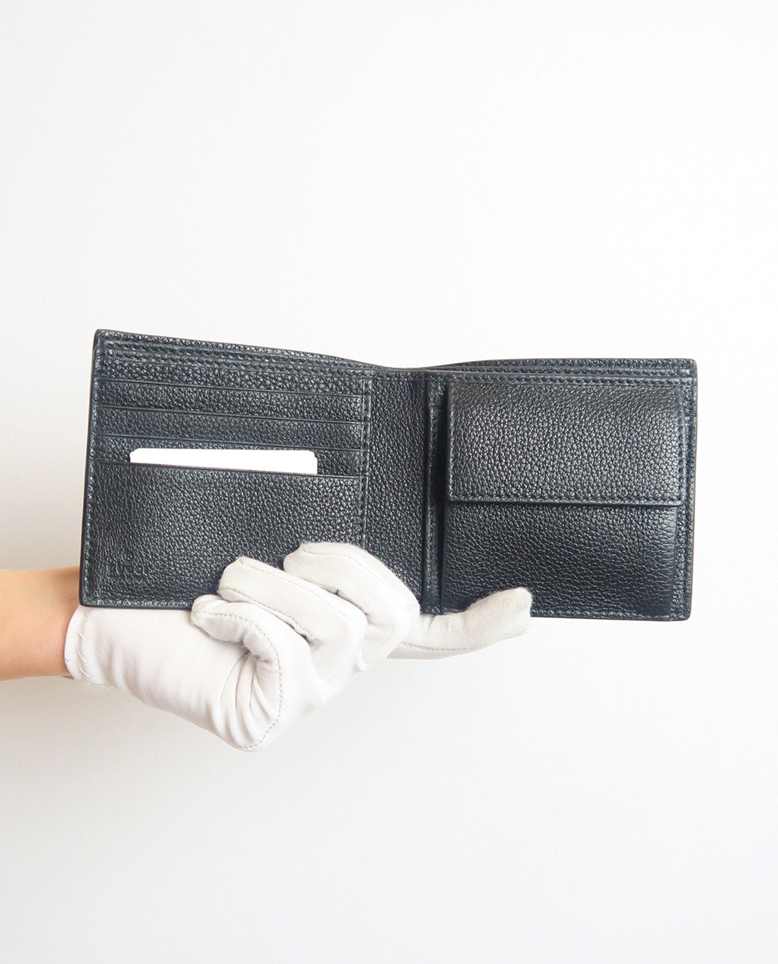 GUCCI LOGO BIFOLD WALLET