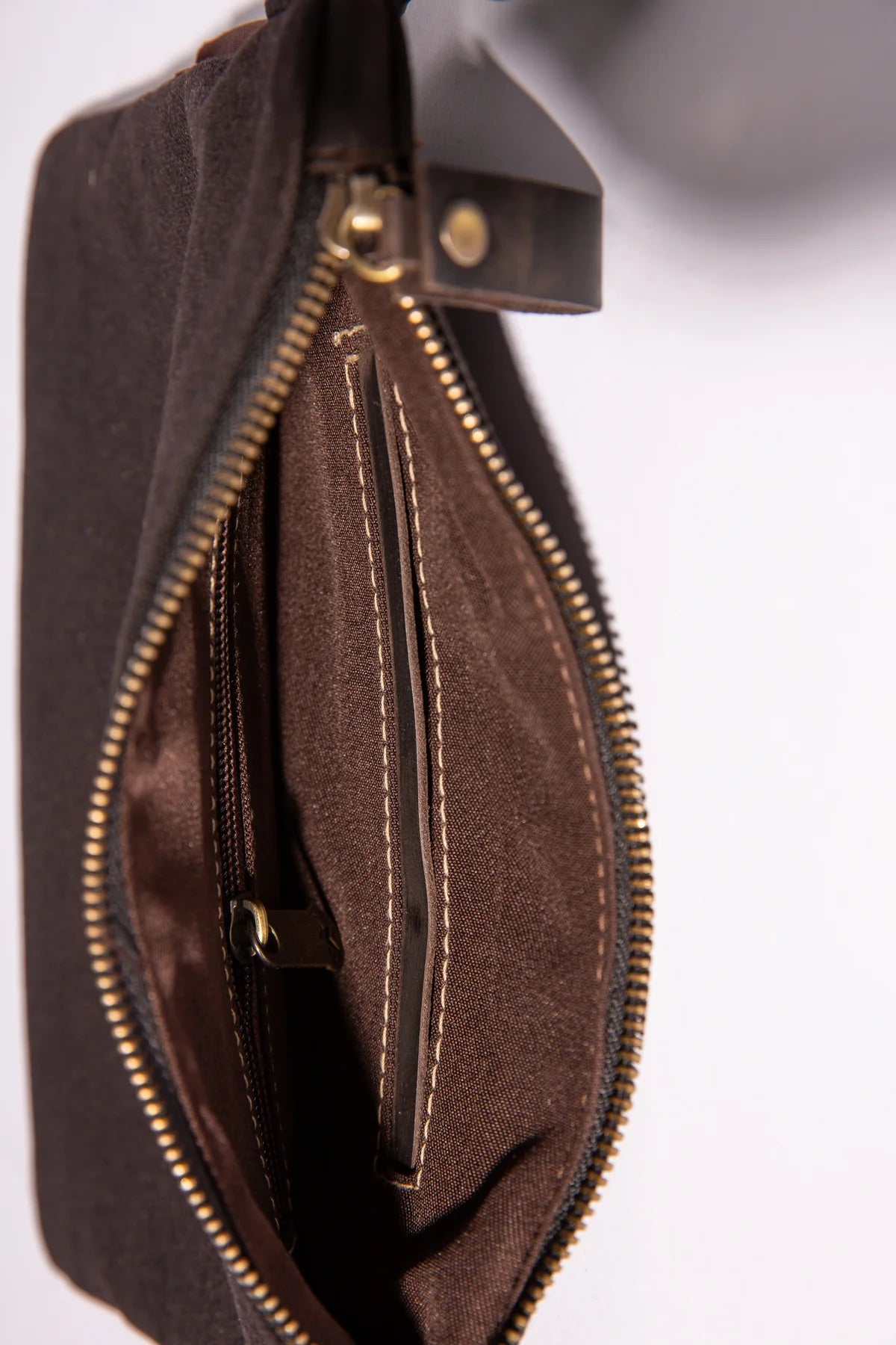JOOBRAN DOUBLE-POUCH CROSSBODY BAG - DARK BROWN
