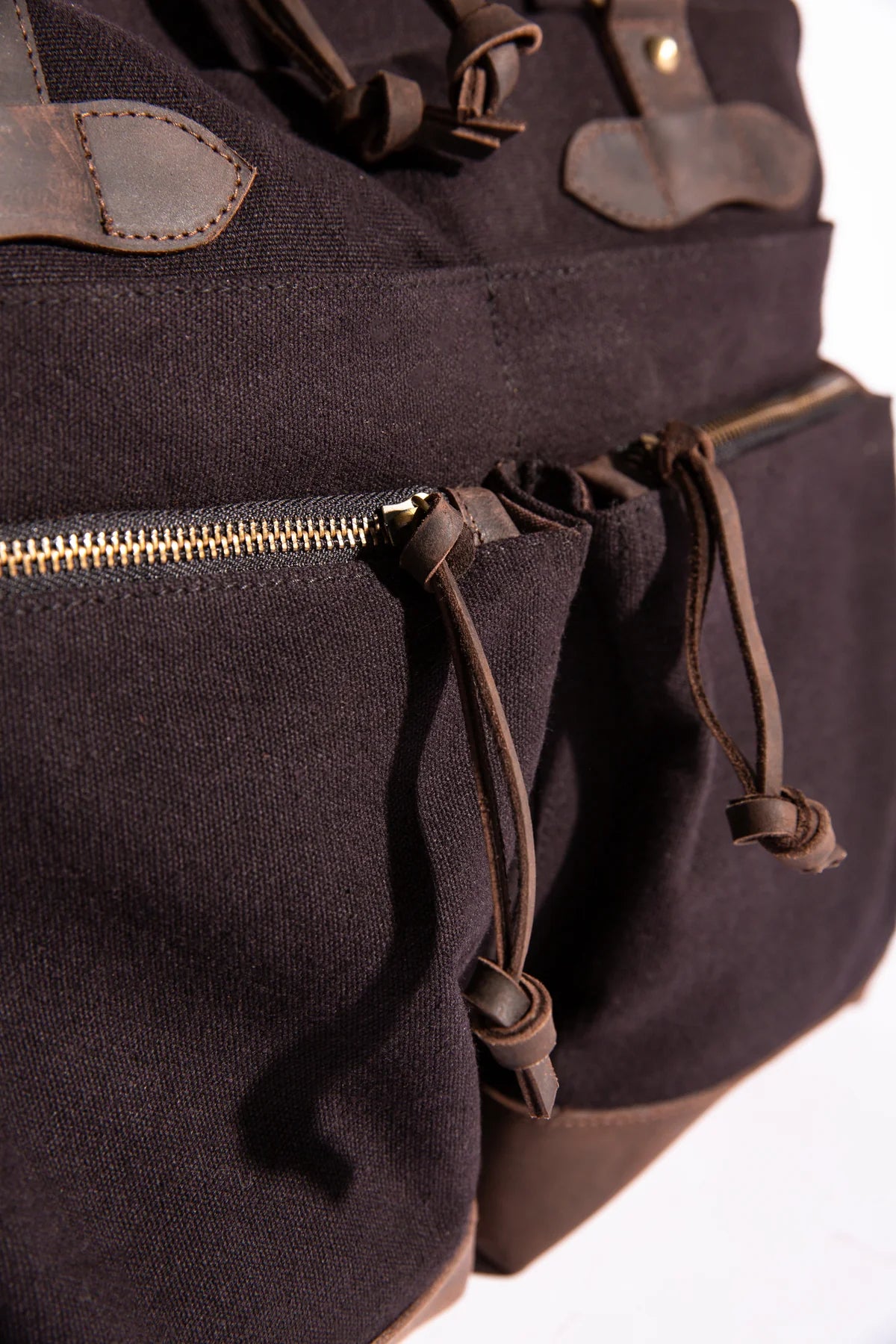 JOOBRAN CHARLIE MESSENGER BAG - BLACK