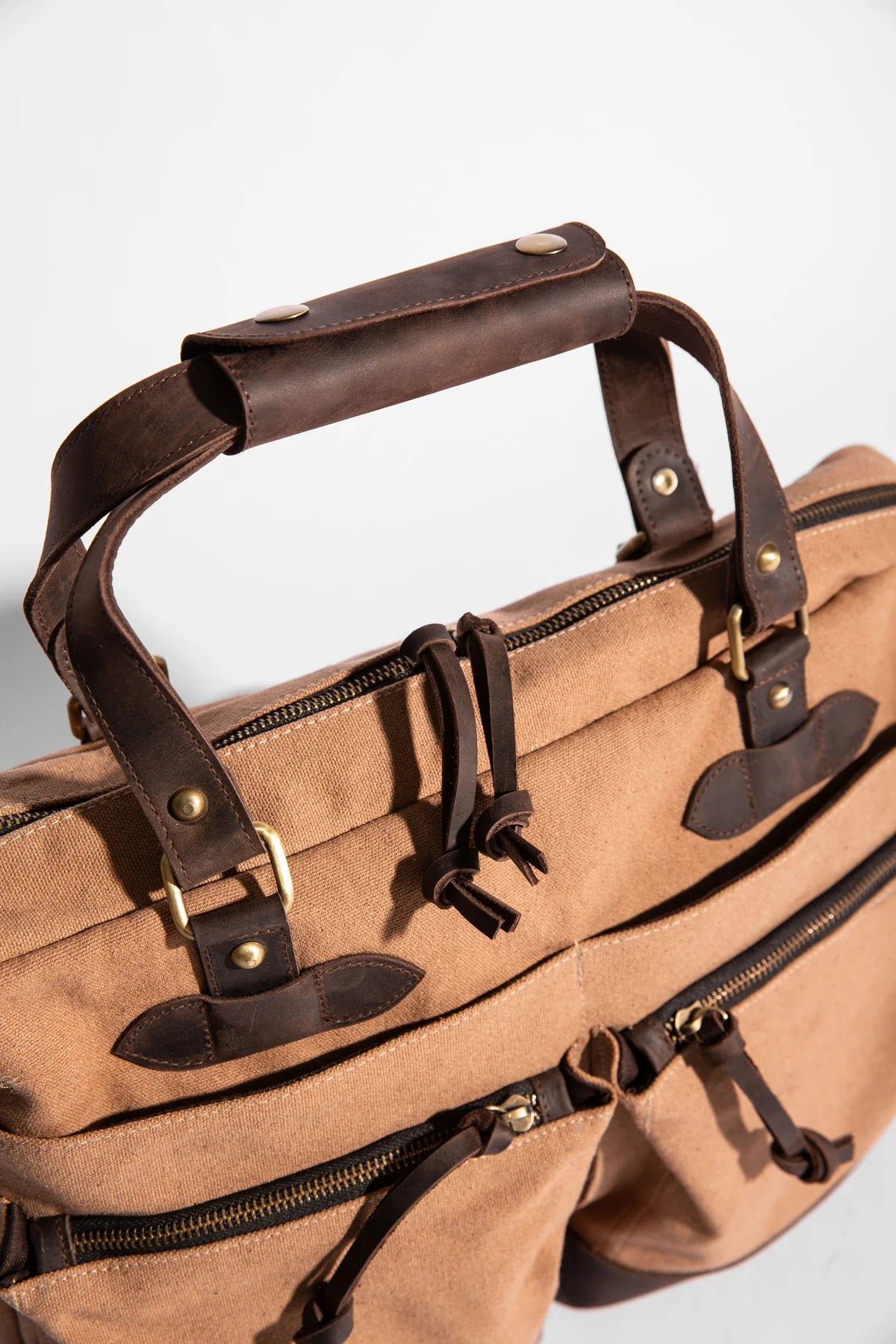 JOOBRAN CHARLIE MESSENGER BAG - TAN