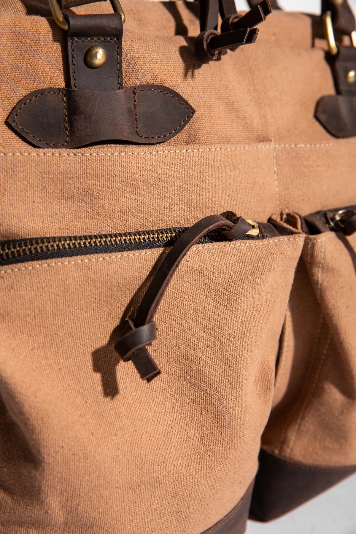 JOOBRAN CHARLIE MESSENGER BAG - TAN