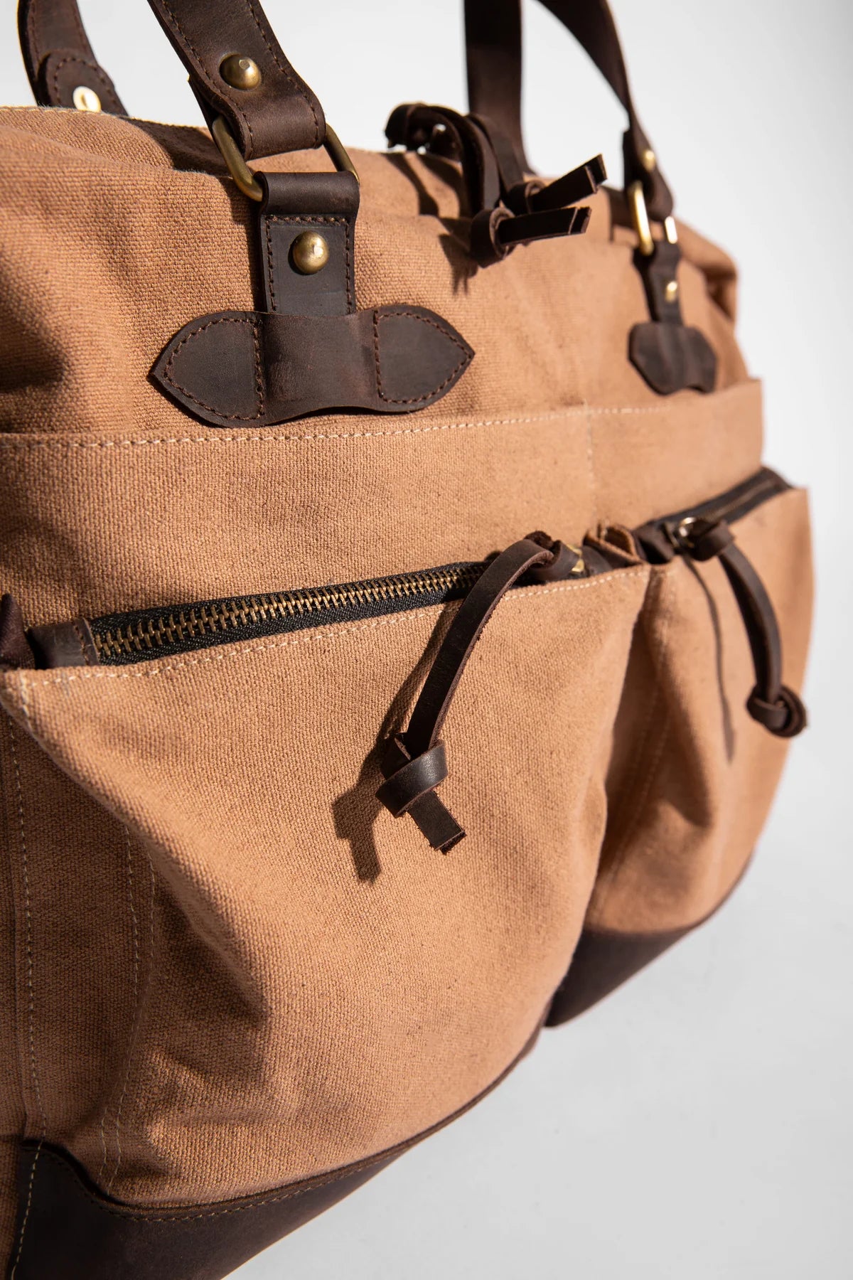 JOOBRAN CHARLIE MESSENGER BAG - TAN