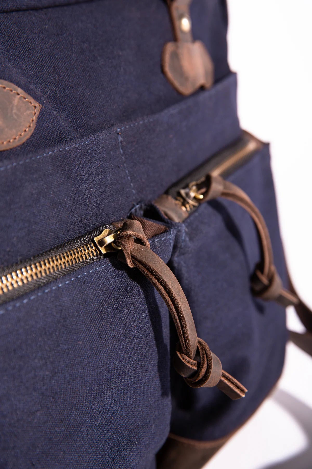 JOOBRAN CHARLIE MESSENGER BAG - NAVY BLUE