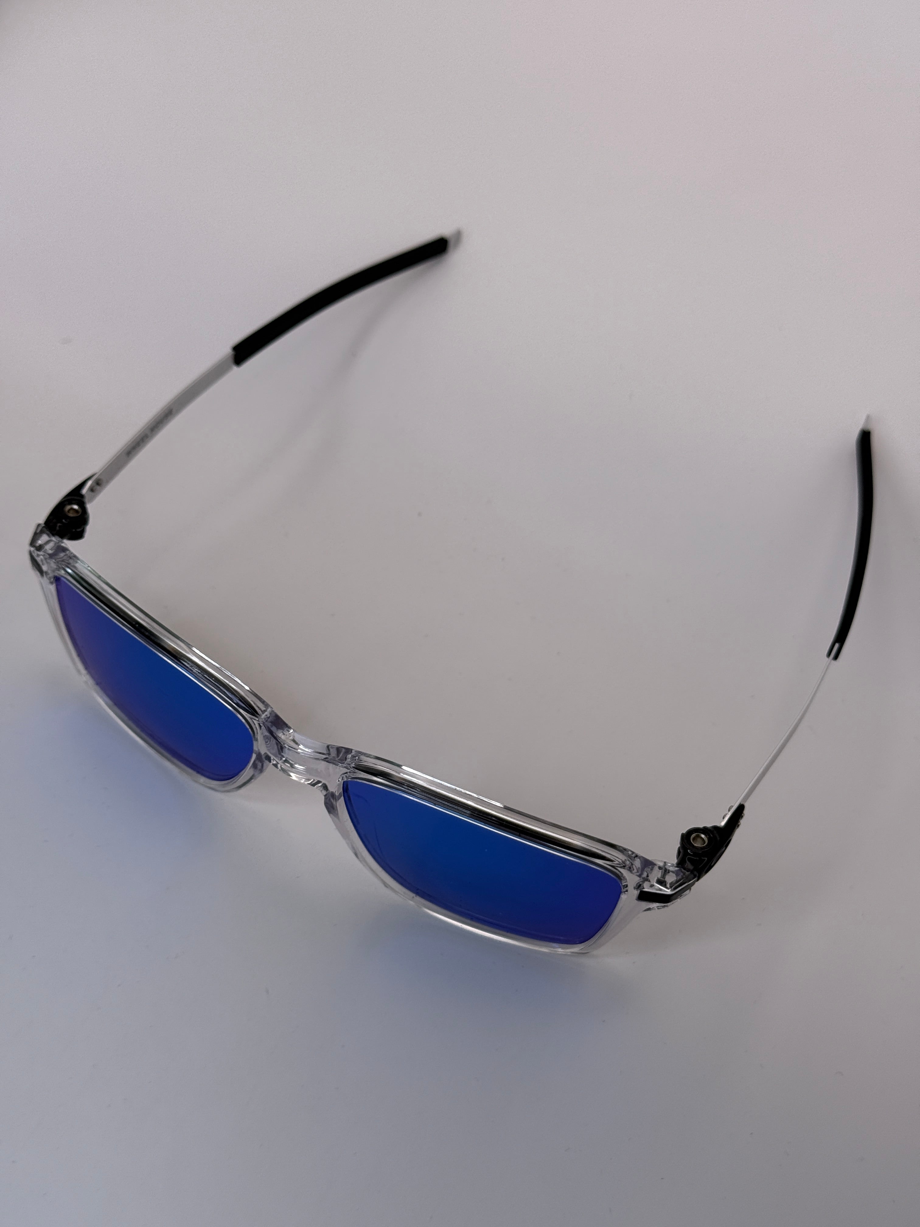 OAKLEY 0OO9469 946902 54