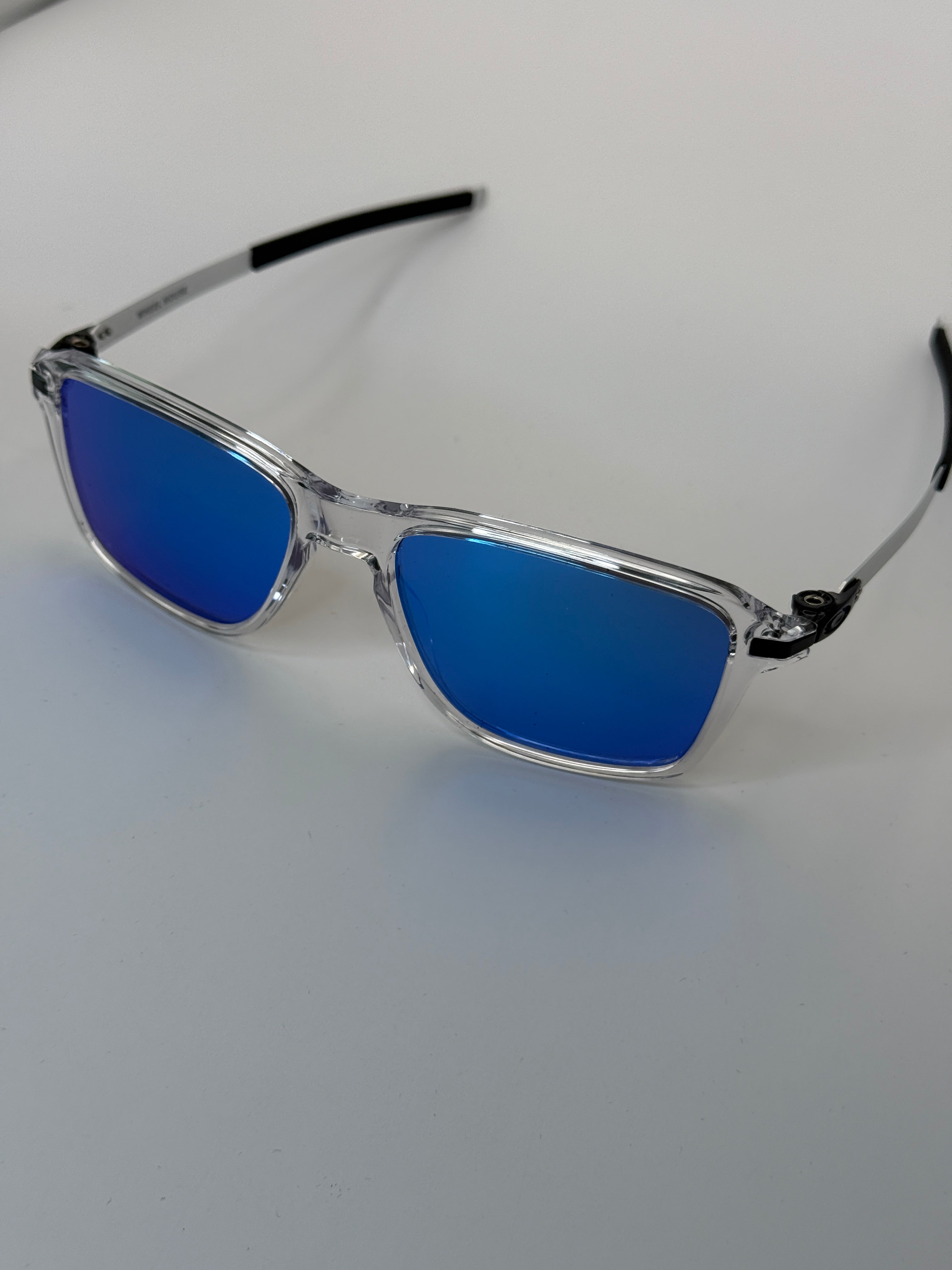 OAKLEY 0OO9469 946902 54