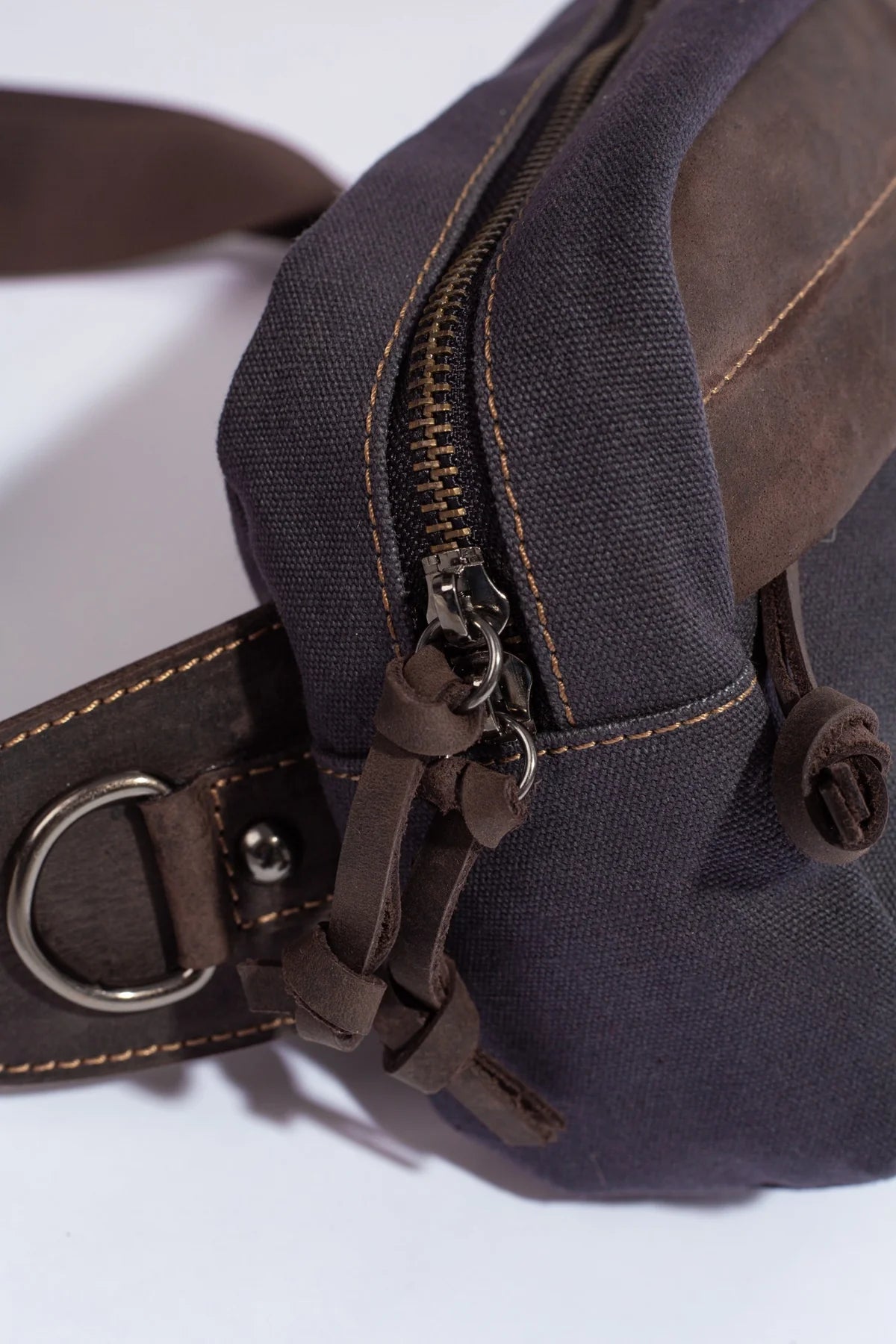 JOOBRAN CHESTER FANNY BAG - DARK GRAY