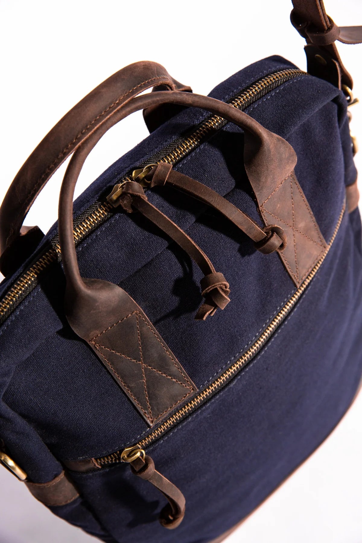 JOOBRAN OLA MESSENGER BAG - NAVY BLUE