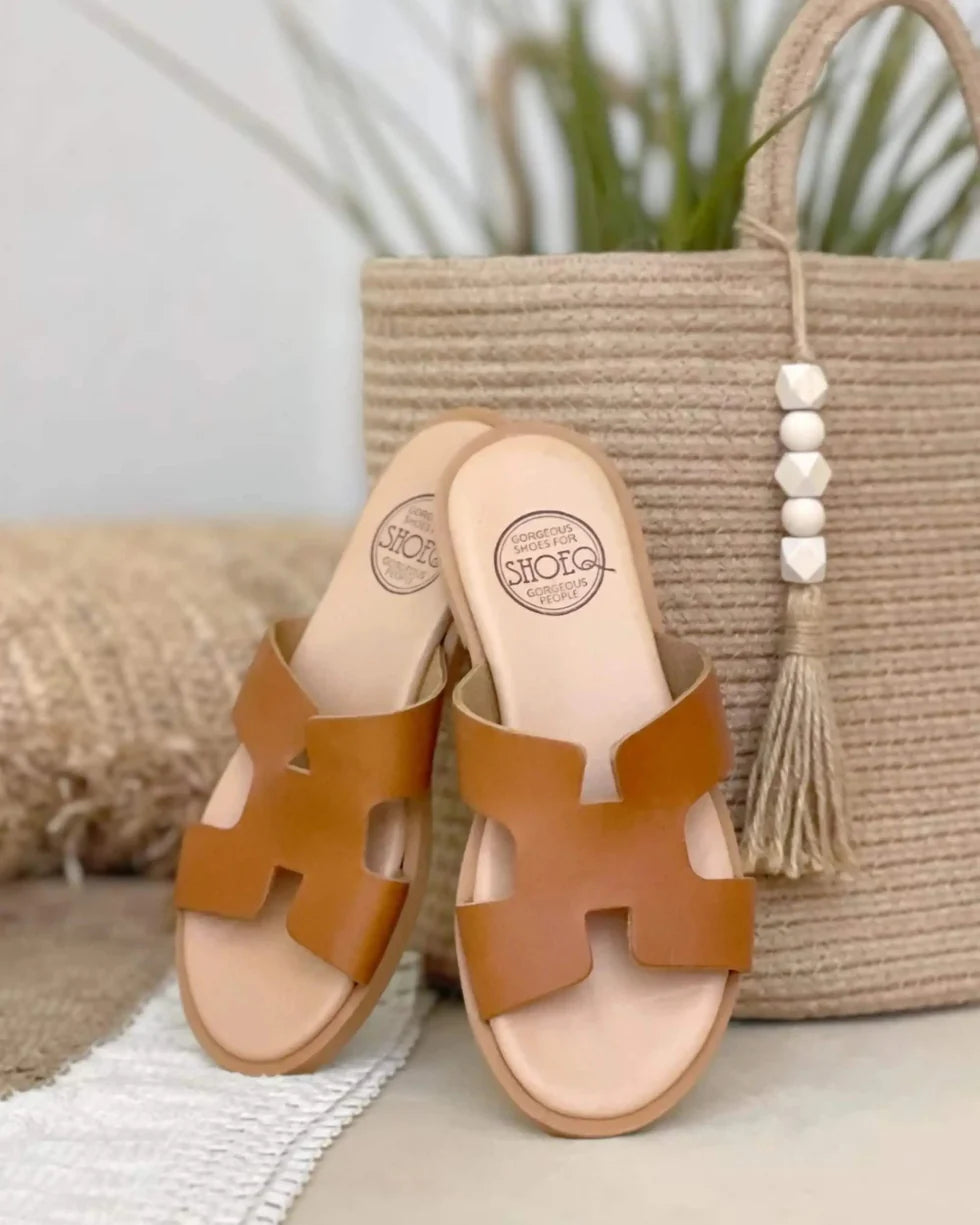 hania luxe tan